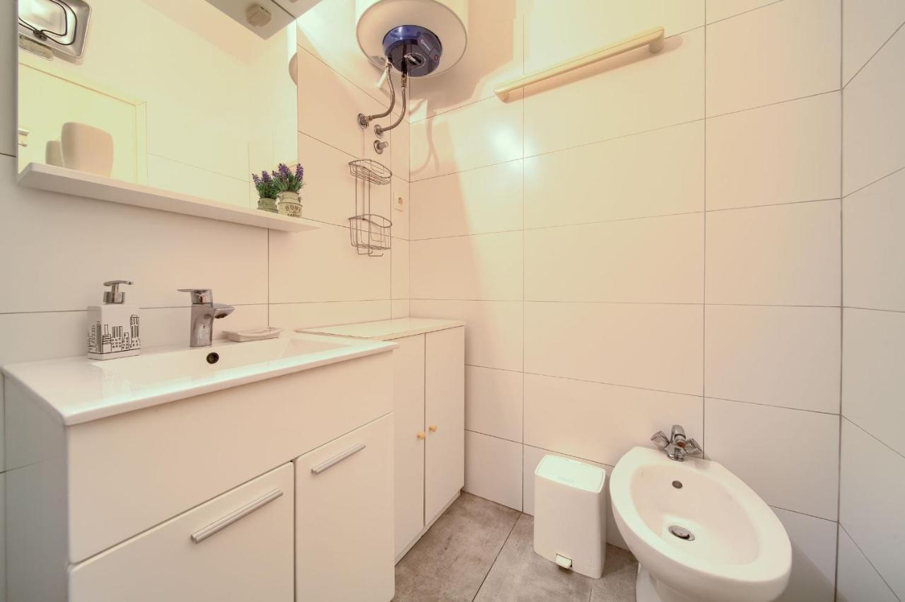 Apartments Dubravka Крк Екстер'єр фото